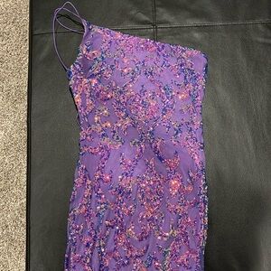 Worn once homecoming dress, sparkly, good condition